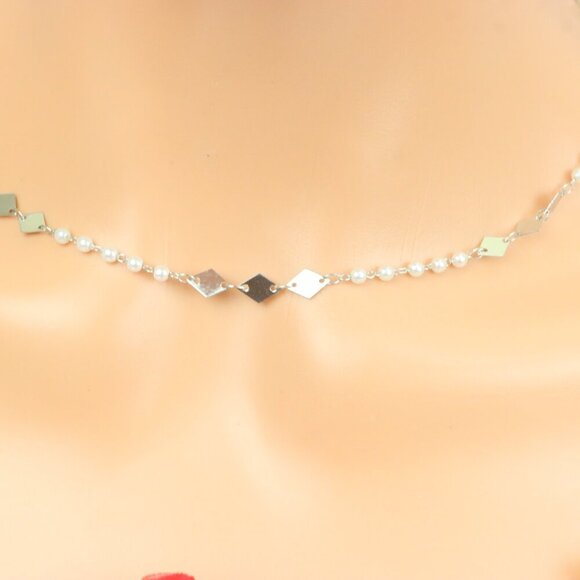 "Minimalist Necklace Chain, Elegant Jewelry for Women & Girls | MLCRC1741 - Picture 5 of 10